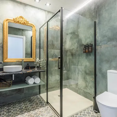 Luxury Penthouse, Late Checkout Apartmán *